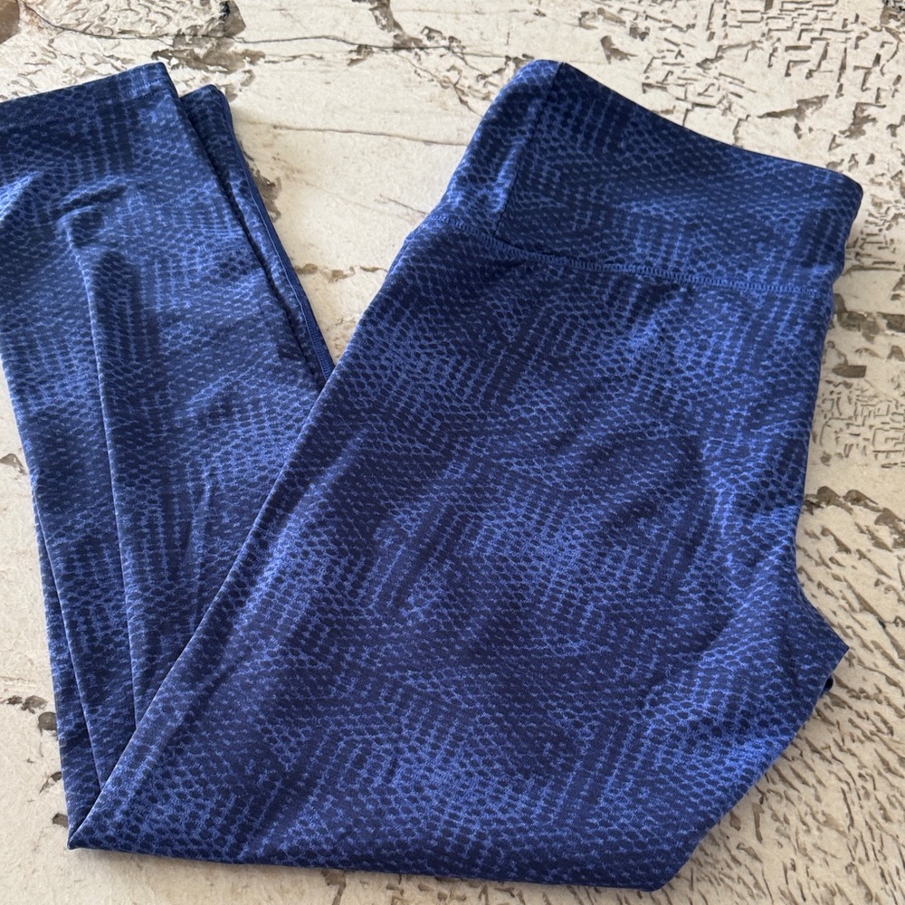 Tuff Athletics Navy Geometric Leggings